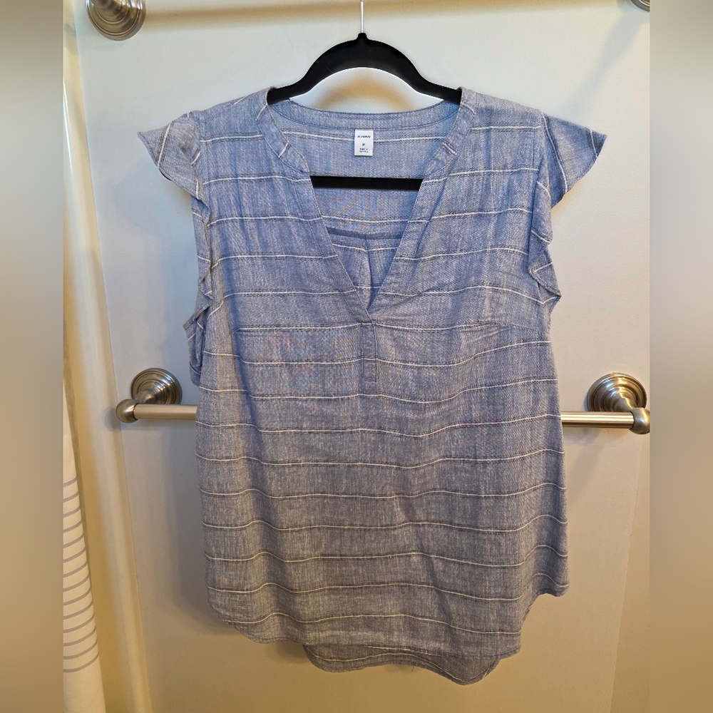 Old Navy Blue and White Flutter Sleeve Blouse